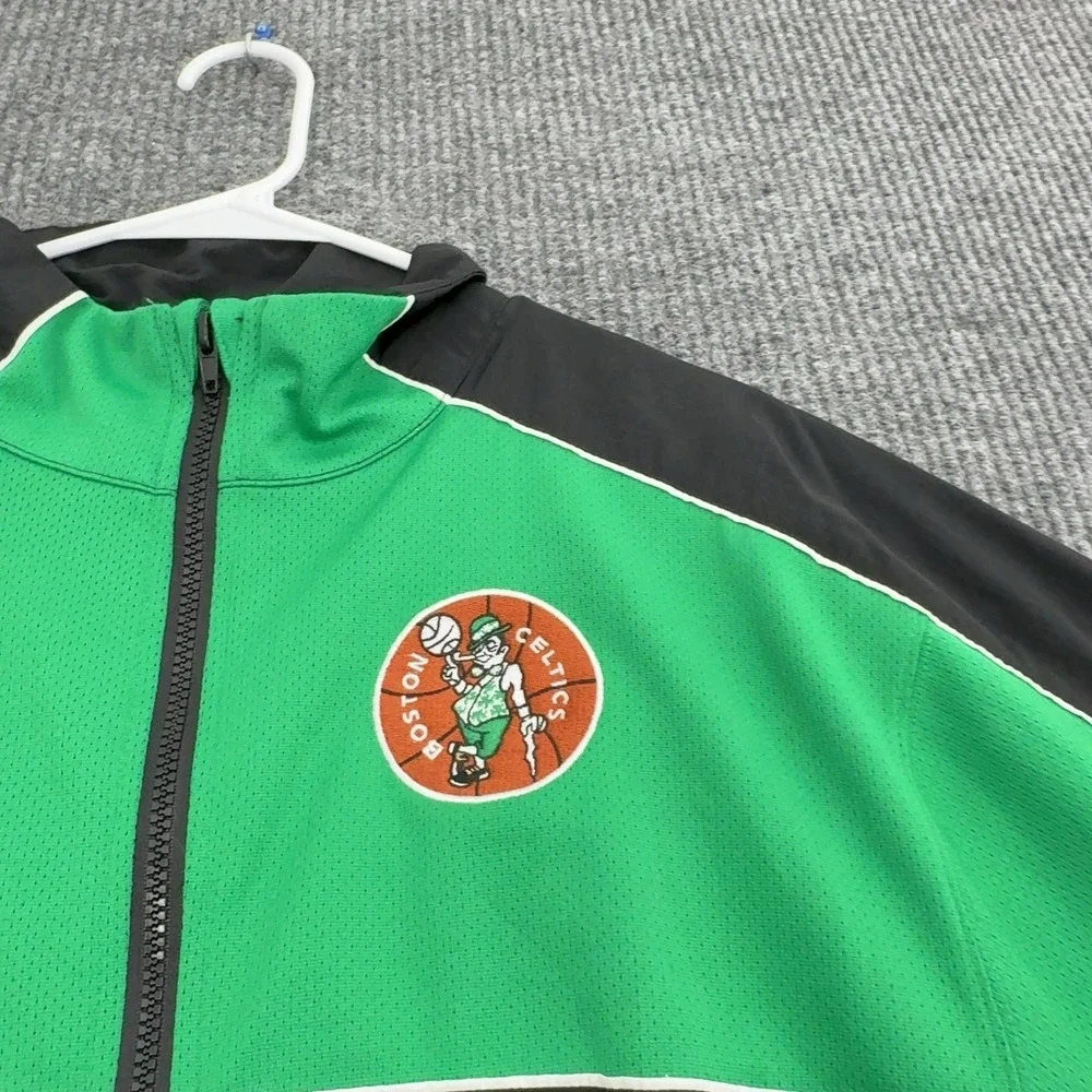 Boston Celtics Mitchell & Ness Jacket Mens M Black Green Nylon Full Zip Sporty